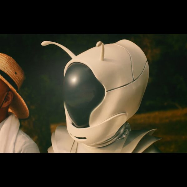「阿蘇の不時着」動画内でのツクリモノが制作した宇宙人のヘルメット